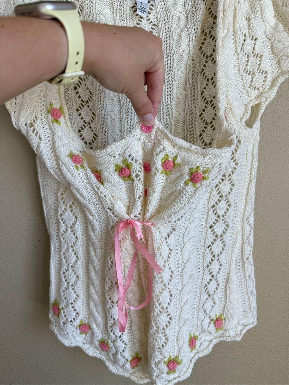 Urban Outfitters Kourtney Floral Embroidered Short Sleeve Cardigan - Picture 5 of 7